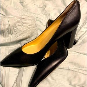 IVANKA TRUMP sz 7 heals